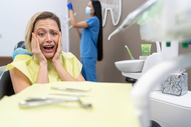 Best Emergency Dental Extractions in Manhasset Hills, NY